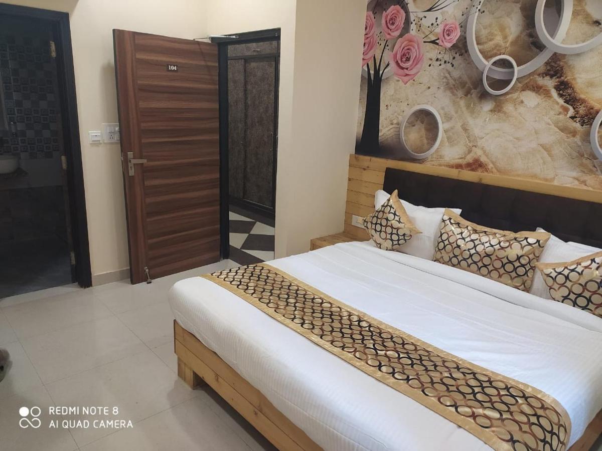 Hotel Ridhi Sidhi Residency Amritsar Esterno foto